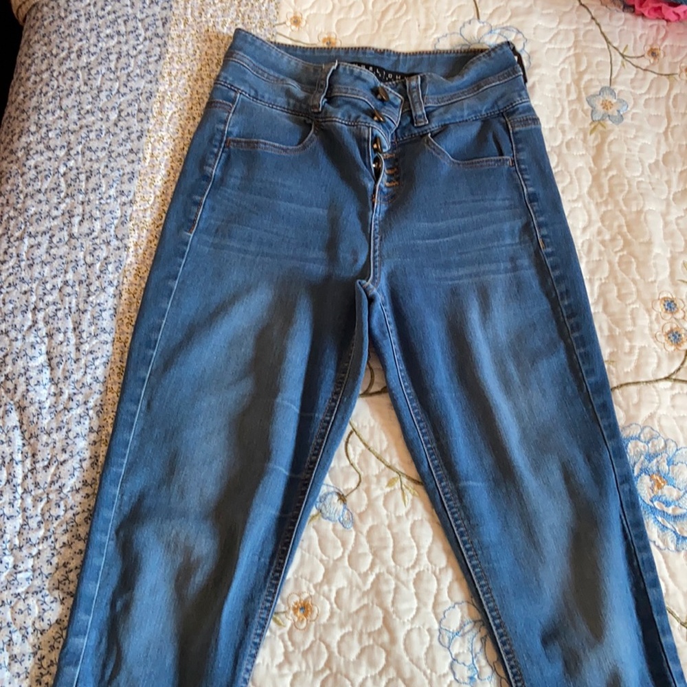 Skinny jeans